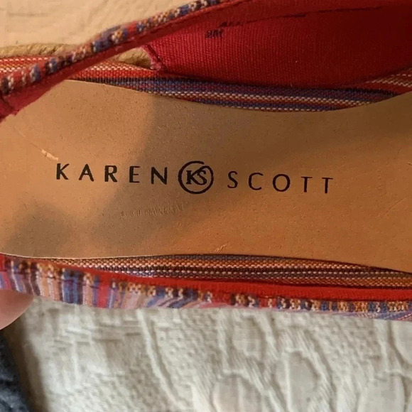 Pinstripe wedges  9 - Picture 4 of 8